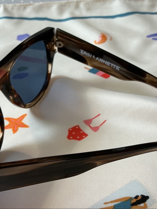 Arnette Dark Tortoise Oversized Square Sunglasses main image 5